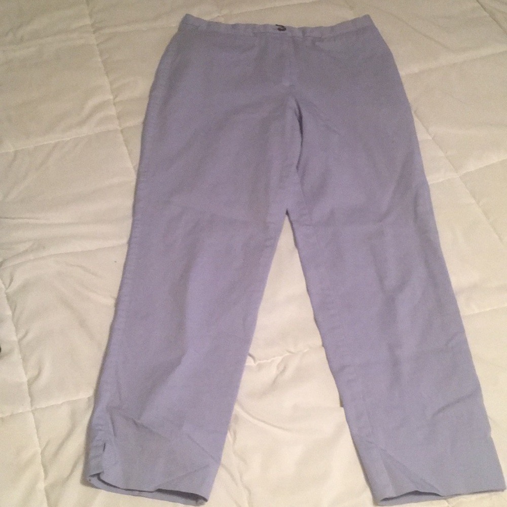 NY &Company Capris ! Slim Straight Leg Pant